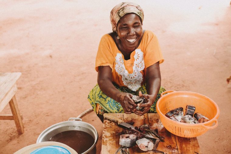 Mother from Togo experiencing food insecurity